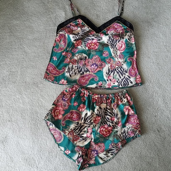 Katheryne Other - 2 piece Sleepwear Katheryne Other - 2 piece Sleepwear
